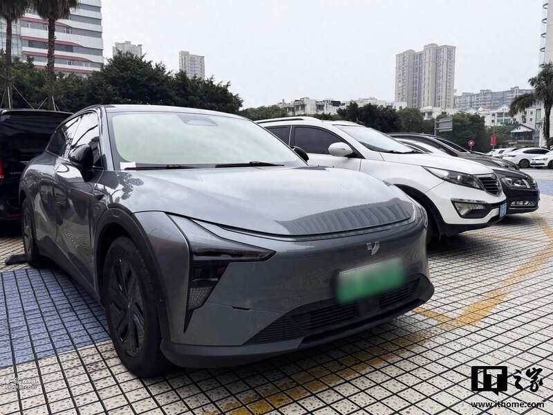 新能源车企倒闭潮下“烂尾堆料车”意外催生市场